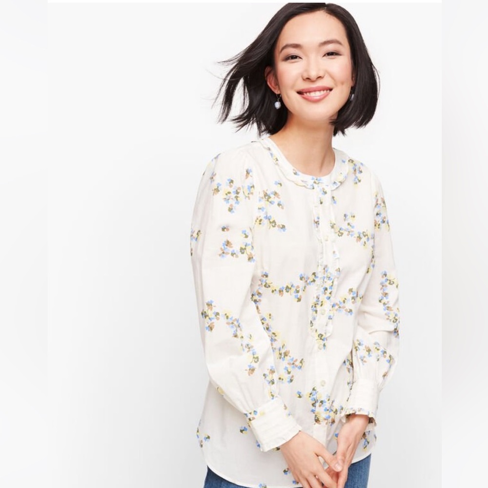 🌟HP🌟Talbots White Floral Shirt